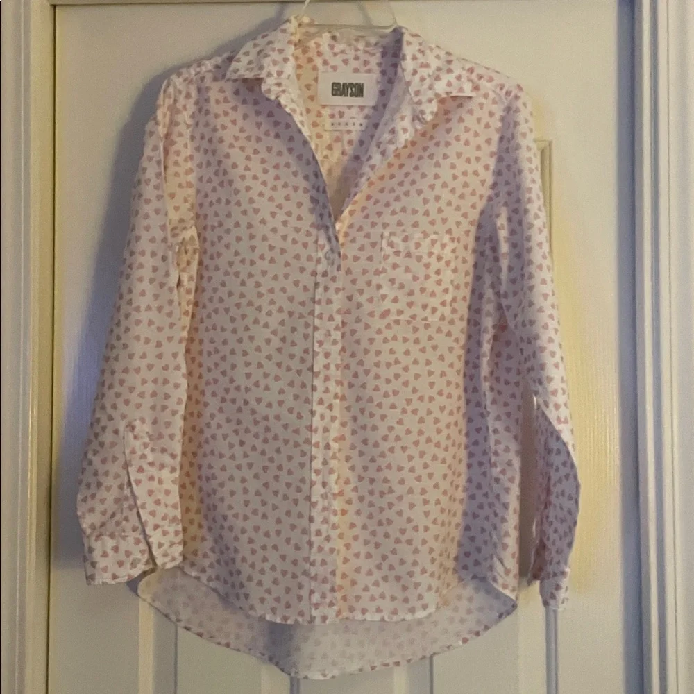 Grayson Pink Heart cute valentine Button-Up Shirt size L like new - Picture 1 of 4